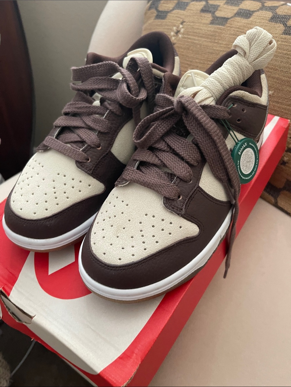 Nike Low-Top Sneakers in Brown and Cream-Coconut Milk- Plum Eclipse